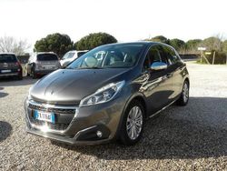 Grigio Usata 2019 Peugeot 208 Allure Due volumi | 11.390 € (Buon prezzo)