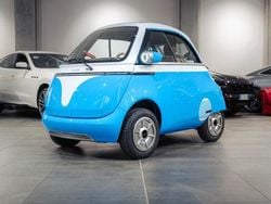 Azzurro Nuova 2025 Micro Microlino Due volumi | 31.500 €