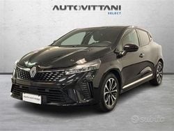 Nero Usata 2025 Renault Clio V Techno Tre volumi | 16.800 € (Buon prezzo)