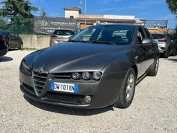 Usata 2009 Alfa Romeo 159 Progression Tre volumi | 5000 € (Buon prezzo)