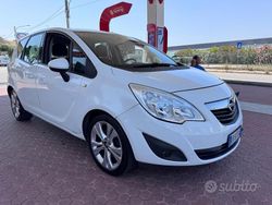 Bianco Usata 2013 Opel Meriva Monovolume | 1650 € (Ottimo prezzo)