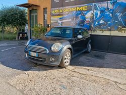 Nero Usata 2010 Mini Cooper Clubman Chili Station wagon | 4900 € (Buon prezzo)