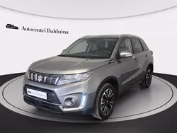 Grigio scuro metalizzato Usata 2023 Suzuki Vitara Cool SUV | 20.000 € (Buon prezzo)
