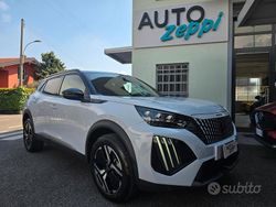 Bianco okenite Usata 2024 Peugeot 2008 GT SUV | 23.900 € (Buon prezzo)