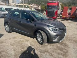 Grigio Usata 2021 Renault Captur Business SUV | 16.000 € (Buon prezzo)