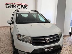 Bianco Usata 2015 Dacia Sandero Prestige Tre volumi | 8990 € (Cara)