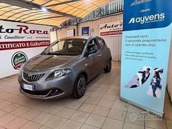 Grigio Usata 2022 Lancia Ypsilon Gold Due volumi | 10.200 € (Buon prezzo)