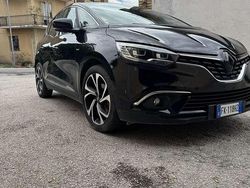 Usata 2017 Renault Scénic IV LIMITED Monovolume | 15.000 € (Cara)