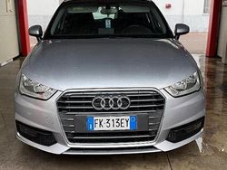 Grigio Usata 2016 Audi A1 Sportback Due volumi | 10.900 € (Buon prezzo)