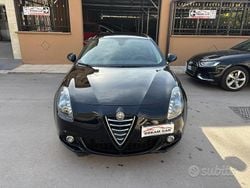 Nero Usata 2015 Alfa Romeo Giulietta Exclusive Tre volumi | 7700 € (Buon prezzo)