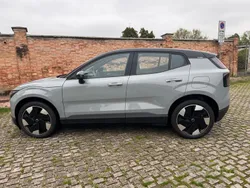 Grigio Usata 2024 Volvo EX30 Ultra SUV | 37.000 € (Cara)