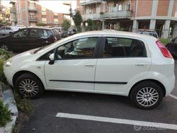 Bianco Usata 2009 Fiat Grande Punto Dynamic Due volumi | 5000 € (Molto cara)