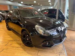Nero Usata 2018 Alfa Romeo Giulietta Tech Edition Due volumi | 12.800 € (Super prezzo)
