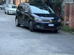 Nero Usata 2012 VW Touran Monovolume | 5500 € (Buon prezzo)