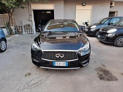 Nero Usata 2017 Infiniti Q30 Premium Tre volumi | 10.800 € (Super prezzo)