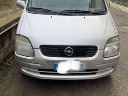 Usata 2001 Opel Agila Due volumi | 1500 € (Super prezzo)