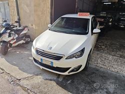Bianco Usata 2016 Peugeot 308 Allure Tre volumi | 7600 € (Buon prezzo)