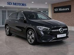 Nero notte Usata 2024 Mercedes GLA200 SUV | 39.900 € (Ottimo prezzo)