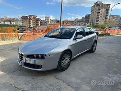 Grigio Usata 2009 Alfa Romeo 159 Station wagon | 1999 € (Buon prezzo)