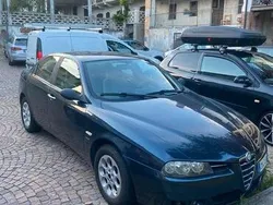 Usata 2004 Alfa Romeo 156 Tre volumi | 990 €