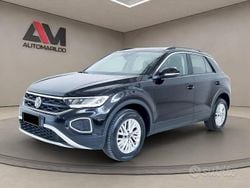 Nero(met.) Usata 2024 VW T-Roc Life SUV | 26.400 € (Ottimo prezzo)