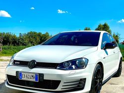Bianco Usata 2014 VW Golf VII GTD Tre volumi | 12.500 €