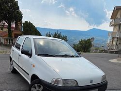 Bianco Usata 1998 Fiat Punto Due volumi | 1800 € (Cara)