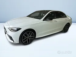 Bianco Nuova 2025 Mercedes C220 AMG Line Premium Tre volumi | 59.500 € (Buon prezzo)