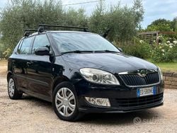 Nero Usata 2010 Skoda Fabia Ambition Due volumi | 2900 € (Buon prezzo)