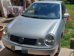 Grigio Usata 2005 VW Polo Due volumi | 1100 € (Buon prezzo)