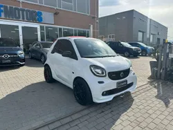 Bianco Usata 2018 Smart ForTwo Cabrio Brabus Cabrio | 27.500 € (Molto cara)