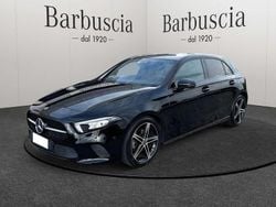 Nero Usata 2022 Mercedes A200 Edition Tre volumi | 26.500 € (Cara)