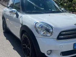 Usata 2015 Mini Countryman SUV | 11.900 € (Cara)
