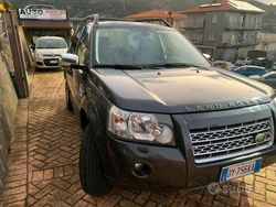 Grigio Usata 2010 Land Rover Freelander 2 S SUV | 8400 € (Buon prezzo)
