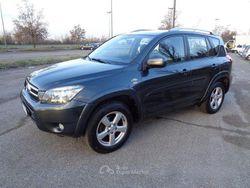 Magnetic grey metallizzato Usata 2009 Toyota RAV4 Plus SUV | 8700 € (Cara)