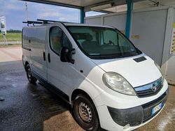 Bianco Usata 2012 Opel Vivaro Monovolume | 3500 € (Super prezzo)