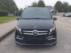 Nero Usata 2023 Mercedes V250 Monovolume | 55.000 €