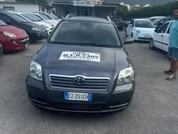 Grigio Usata 2006 Toyota Avensis Station wagon | 999 € (Super prezzo)