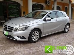 Grigio Usata 2014 Mercedes A180 Tre volumi | 9500 € (Buon prezzo)