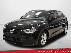 Nero Usata 2022 Audi A1 Attraction Tre volumi | 20.700 € (Buon prezzo)