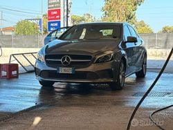 Usata 2017 Mercedes A180 Tre volumi | 16.999 €