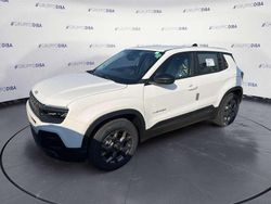 Bianco Nuova 2025 Jeep Avenger Altitude SUV | 23.850 € (Buon prezzo)