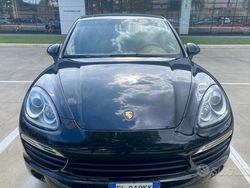 Nero Usata 2012 Porsche Cayenne SUV | 22.000 € (Molto cara)