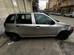 Grigio Usata 1997 Fiat Punto Tre volumi | 1200 €