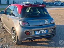 Usata 2015 Opel Adam S Due volumi | 7900 € (Buon prezzo)