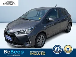 Antracite metallizzato Usata 2017 Toyota Yaris Hybrid Active Tre volumi | 13.500 € (Buon prezzo)