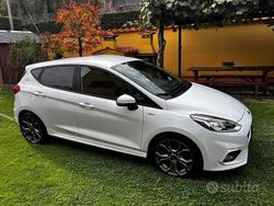 Bianco Usata 2019 Ford Fiesta ST-Line Tre volumi | 10.500 € (Buon prezzo)