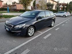 Grigio Usata 2015 Peugeot 308 Station wagon | 6900 € (Buon prezzo)