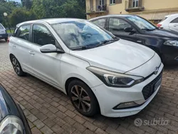 Usata 2015 Hyundai i20 Coupé | 6999 € (Buon prezzo)