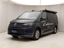 Starlight blue metallizzato de Usata 2024 VW California Beach Furgone | 60.500 € (Buon prezzo)